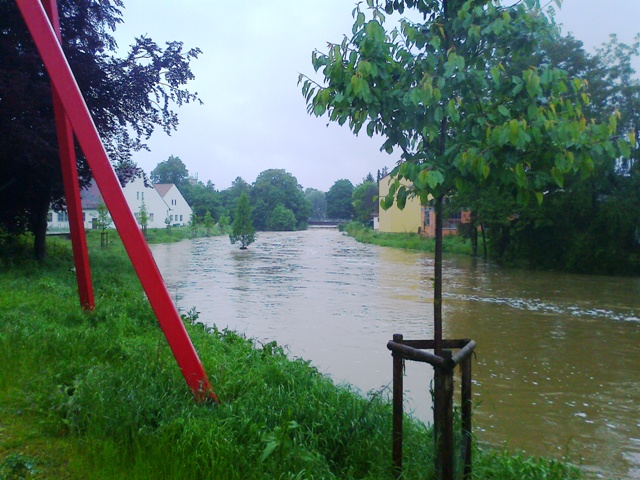Hochwasser an der Paar II unterhalb des Deutschen Ecks.